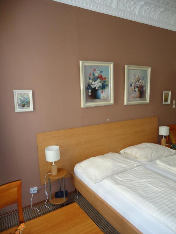 Hotel Garni Nord ハンブルク エクステリア 写真